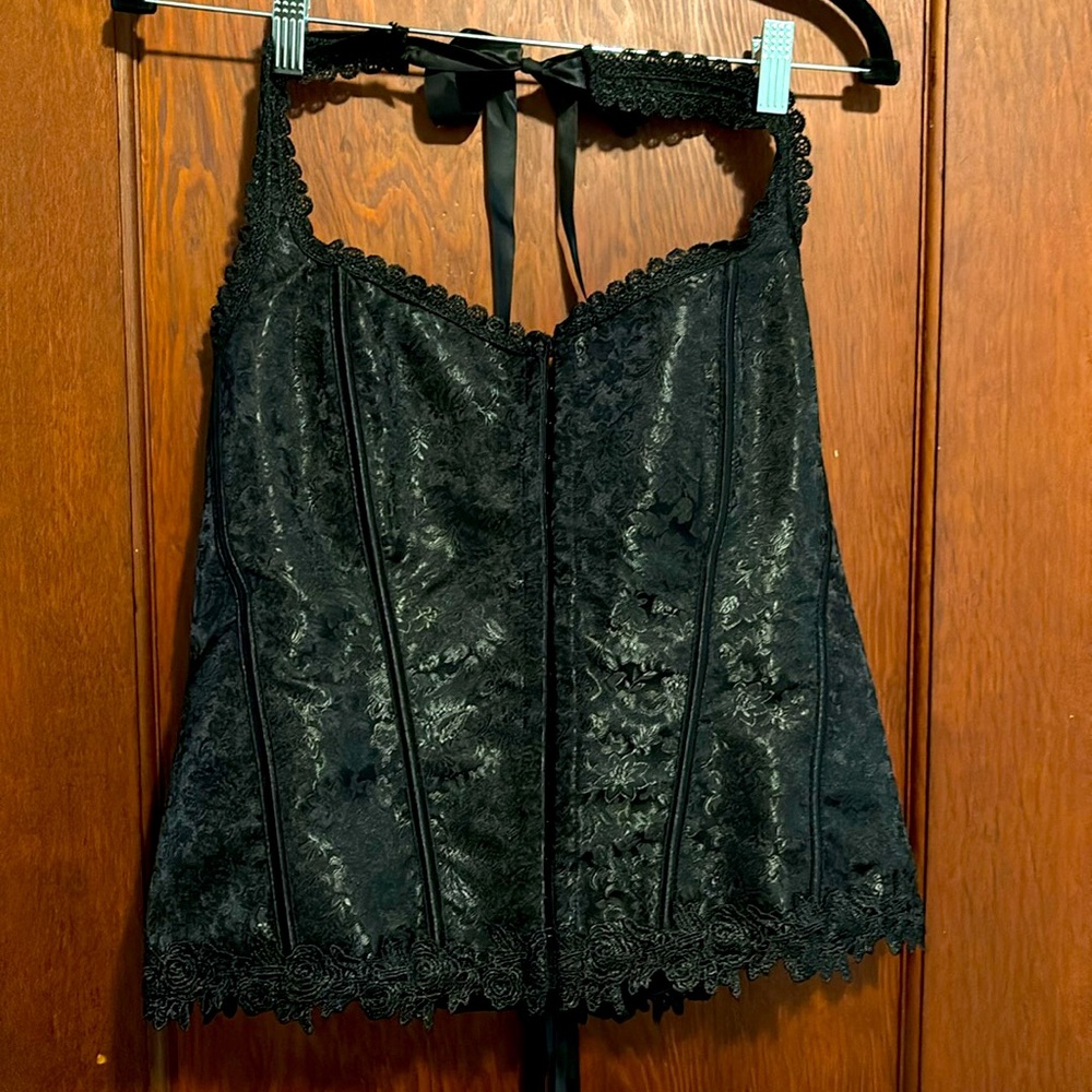 Beautiful black womens corset; size 41.